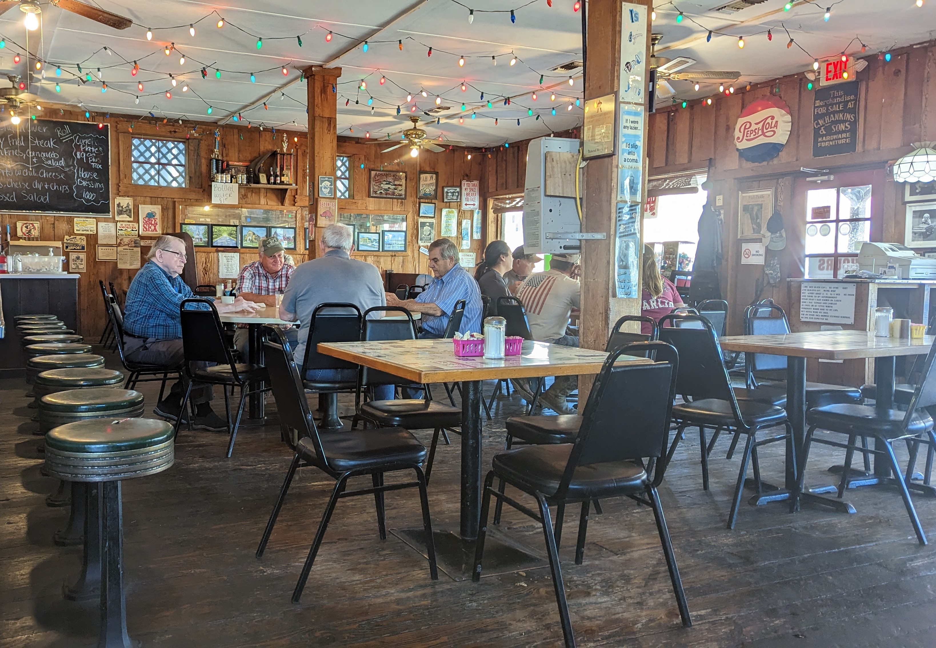 Inside Molly's Diner